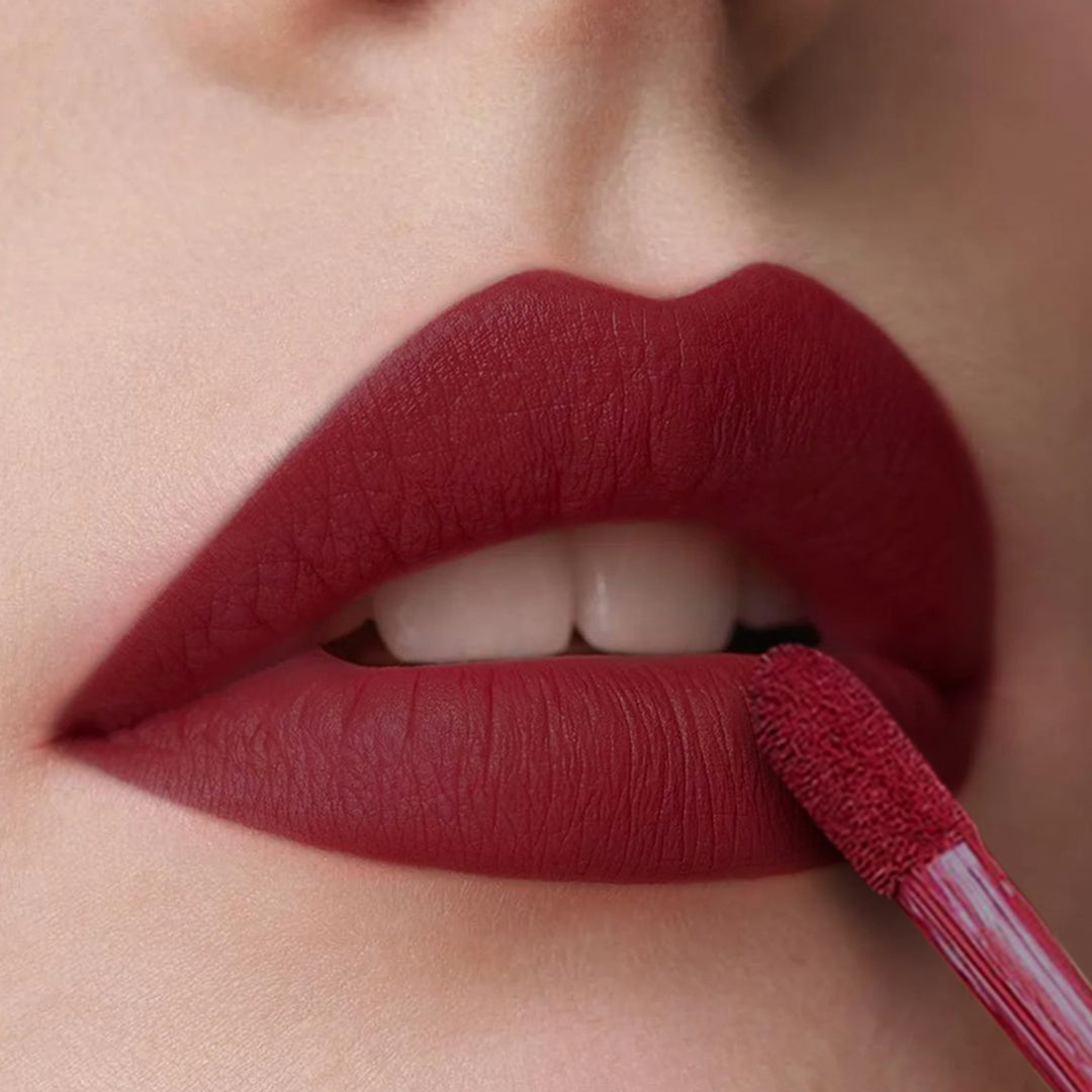 3 Glamorous Liquid Lipstick Kit + FREE Waterproof Kajal