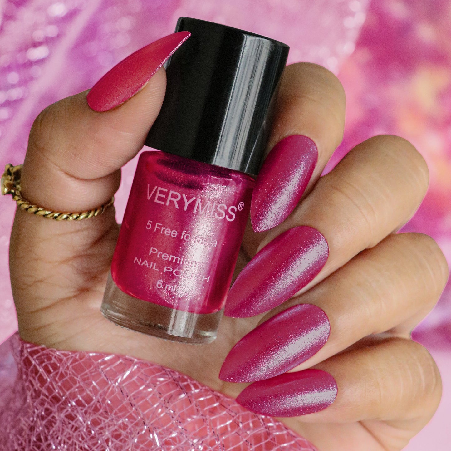 Premium Shimmer Nail Polish - 226 Pink Wink