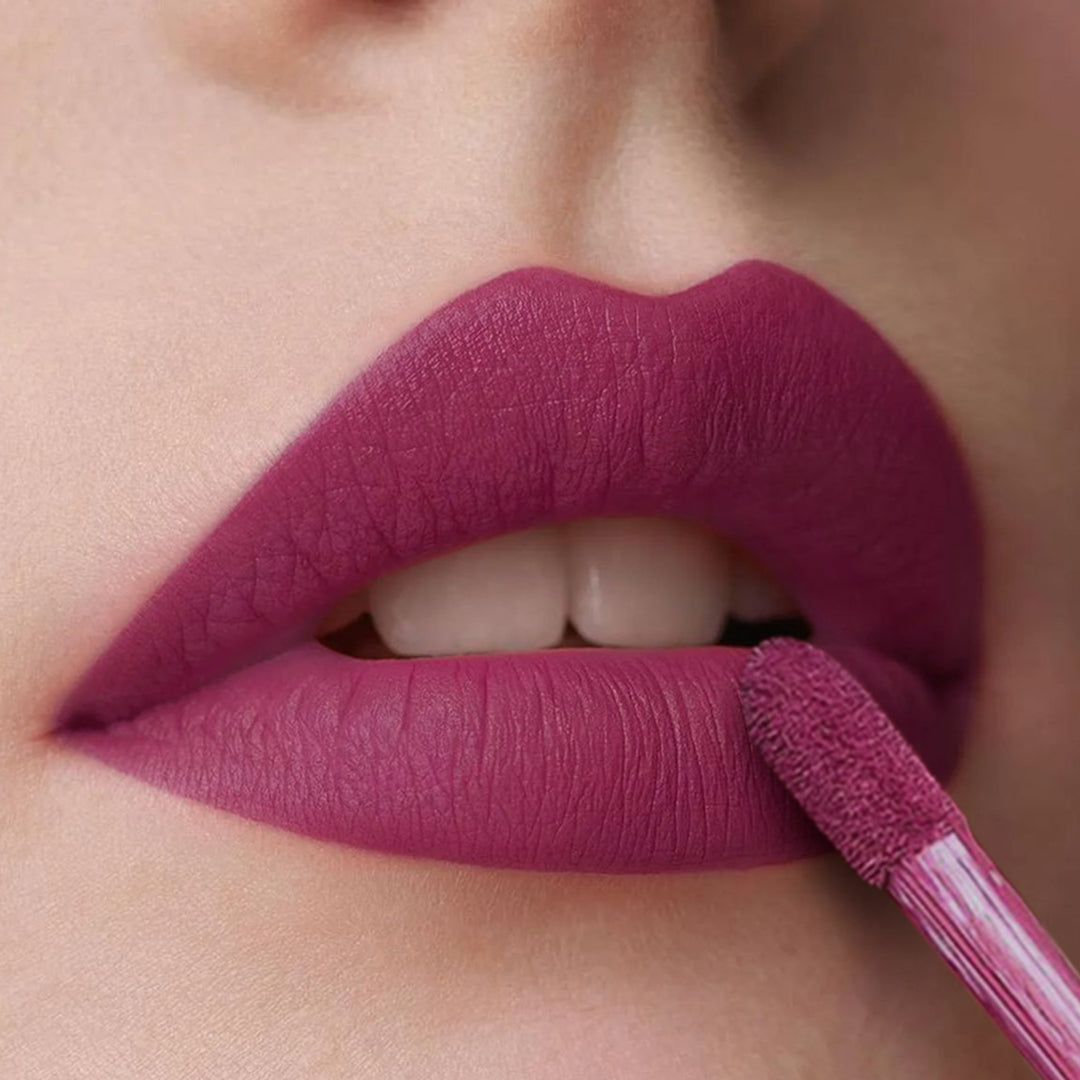 3 Glamorous Liquid Lipstick Kit + FREE Waterproof Kajal