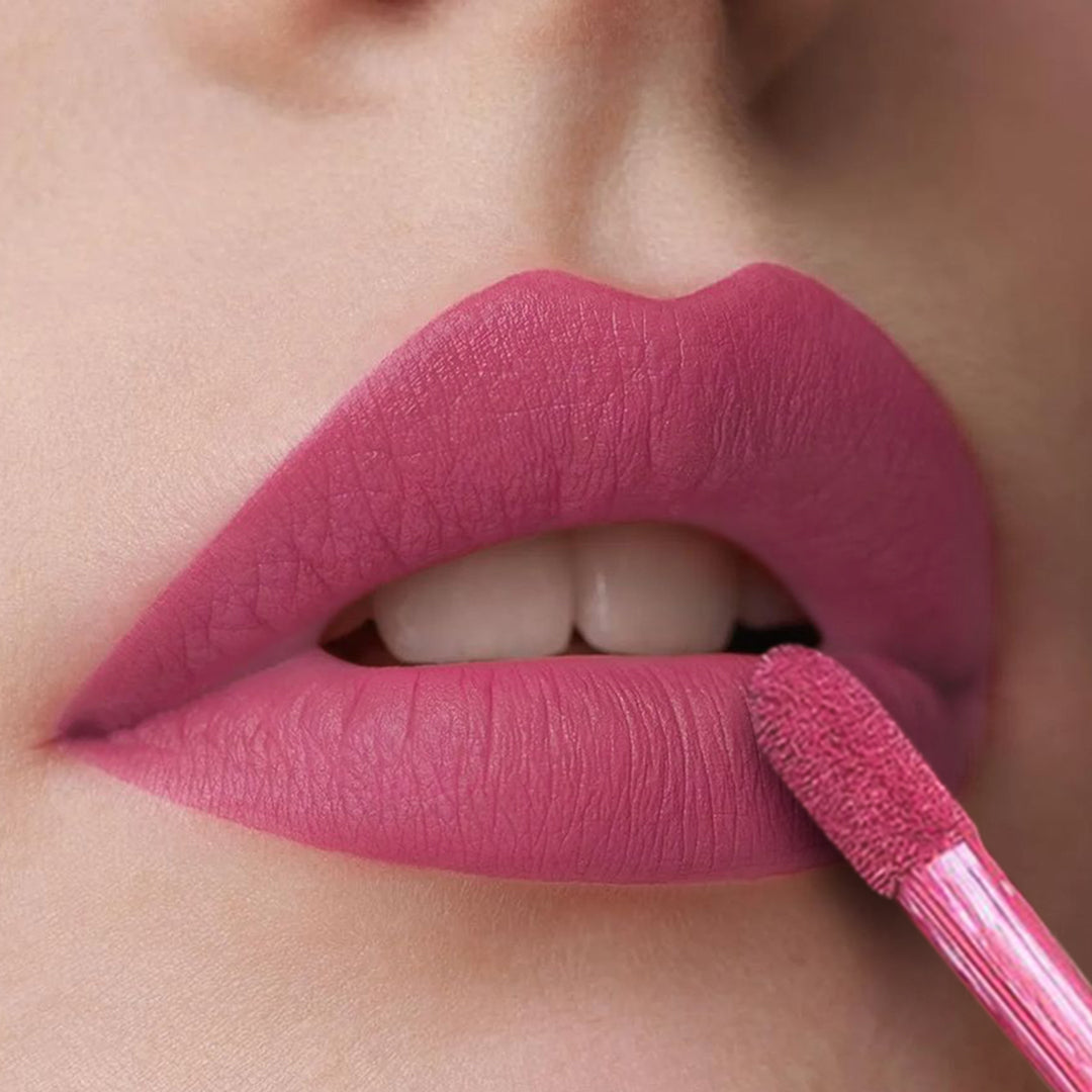 3 Glamorous Liquid Lipstick Kit + FREE Waterproof Kajal