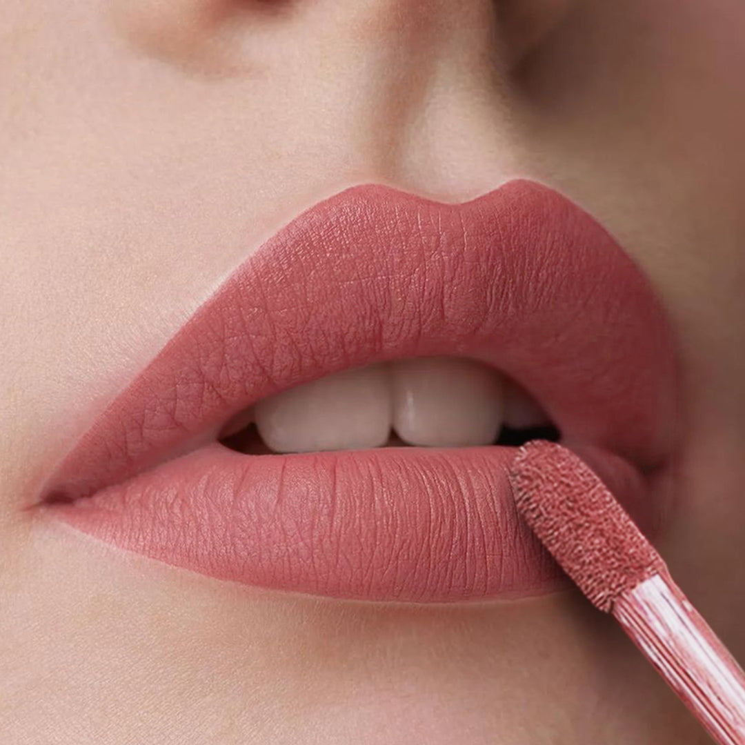 3 Glamorous Liquid Lipstick Kit + FREE Waterproof Kajal