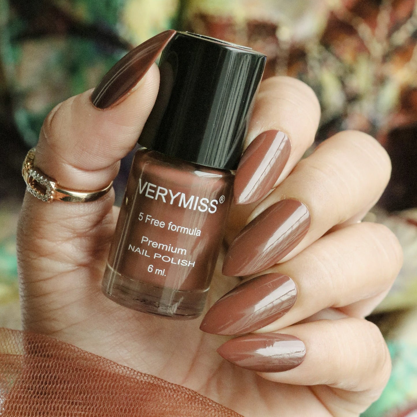 Premium Classic Nail Polish - 268 Looking For Love